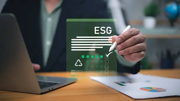 Collecte données ESG Manufactors Invest
